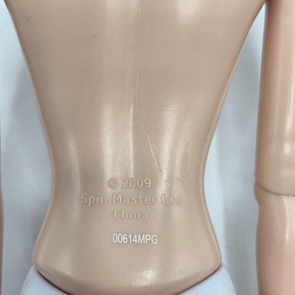 LIV Fashion Doll 1st Issue "Its My Nature" Hayden Nude Poseable Jointed With 2 W - Picture 3 of 11